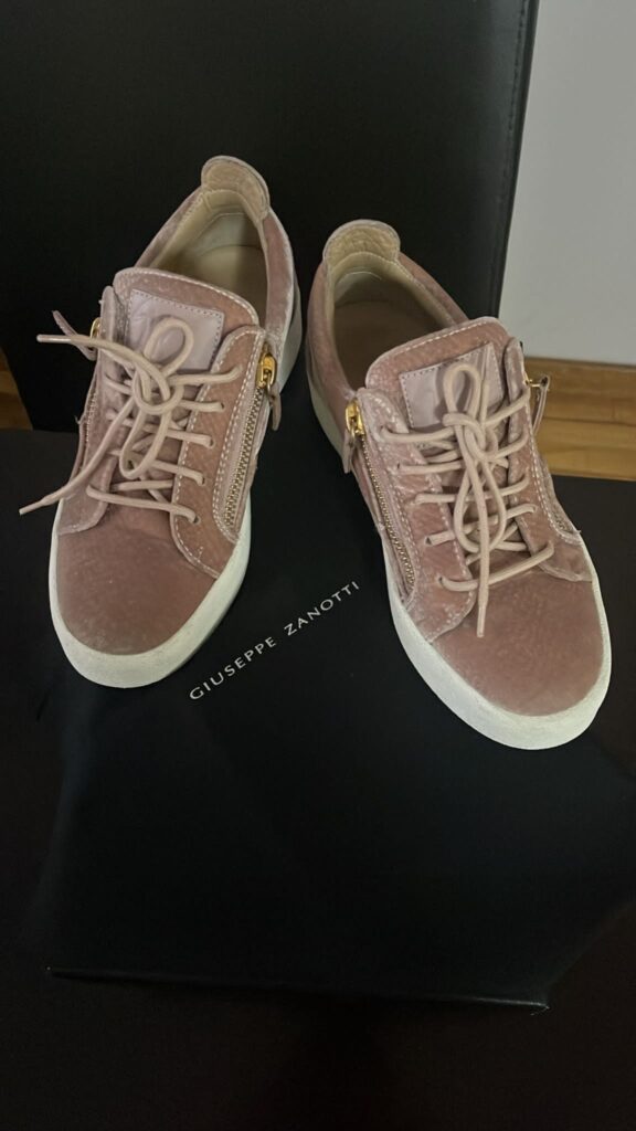 Giuseppe Zanotti Gail low-top sneakers velvet pink
